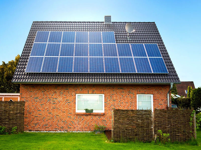 Solar Charge Controller: Essential Green Energy Components