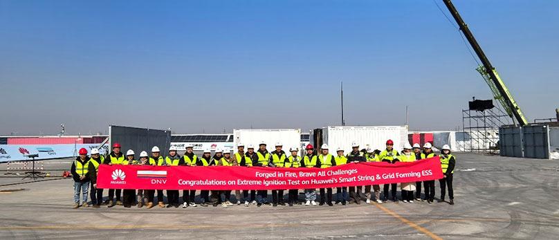 Le Conteneur de batteries Grid Forming de Huawei réussit un test d'allumage extrême avec succès