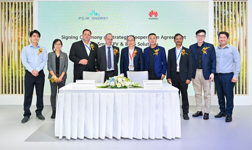 Huawei Digital Power and Peak Energy Sign MoU at SNEC 2025 to Accelerate 700MWp C&I Solar Projects Across APAC
