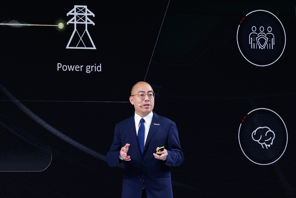Das Maximum aus jedem Sonnenstrahl herausholen
    Huawei führt neue, intelligente PV-Produkte und -Lösungen ein und bleibt Branchenführer